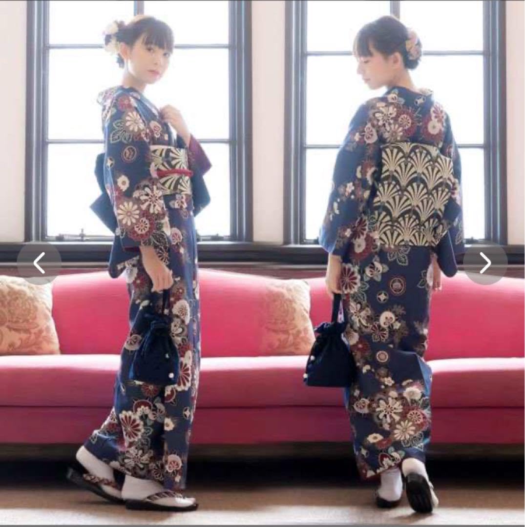 Amazon.co.jp: 洗える着物 花紋散らし 紺青 M 菊柄花柄拾着物 