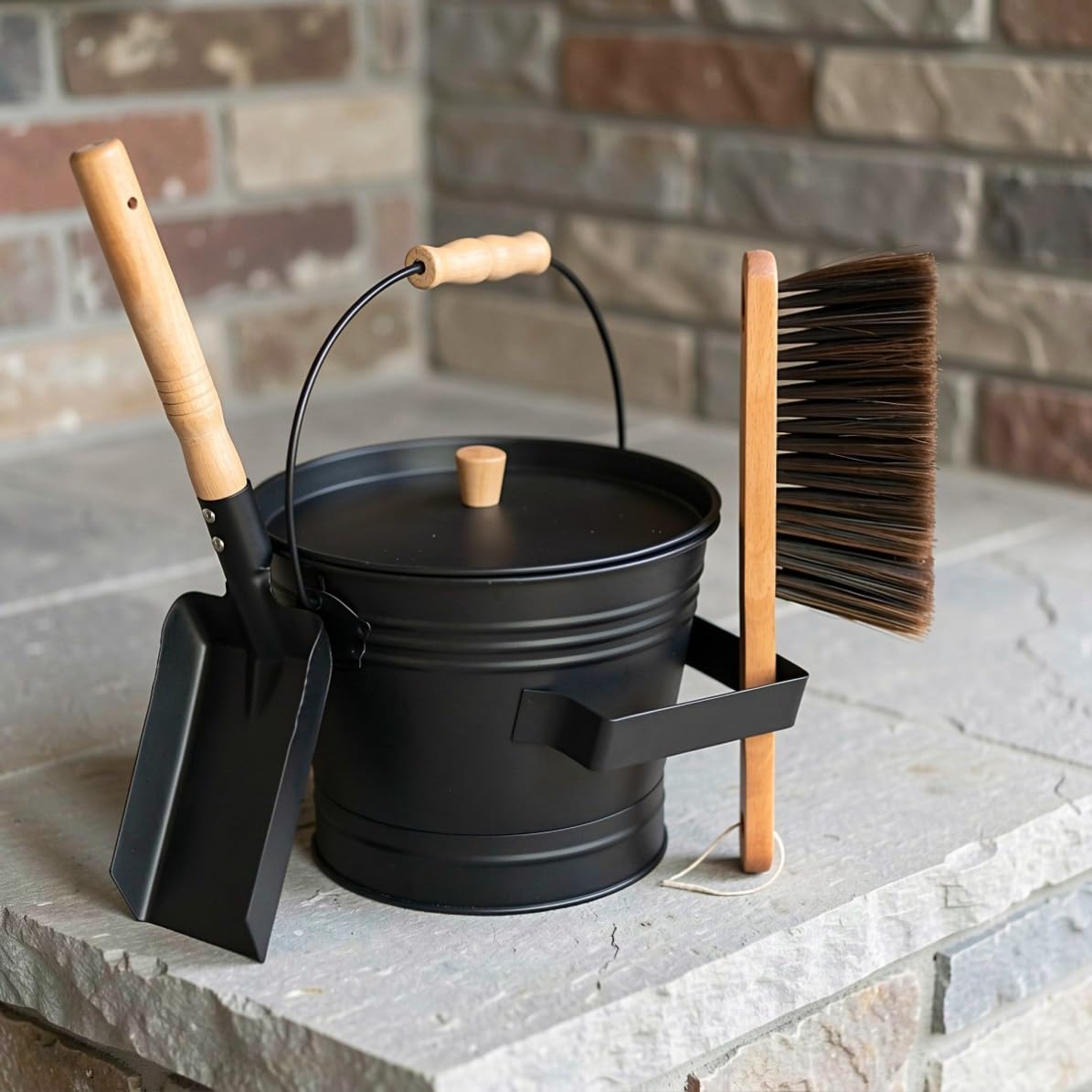 Kaminbesteck Edelstahl mit Schaufel, Bürste und Deckel für Kamin