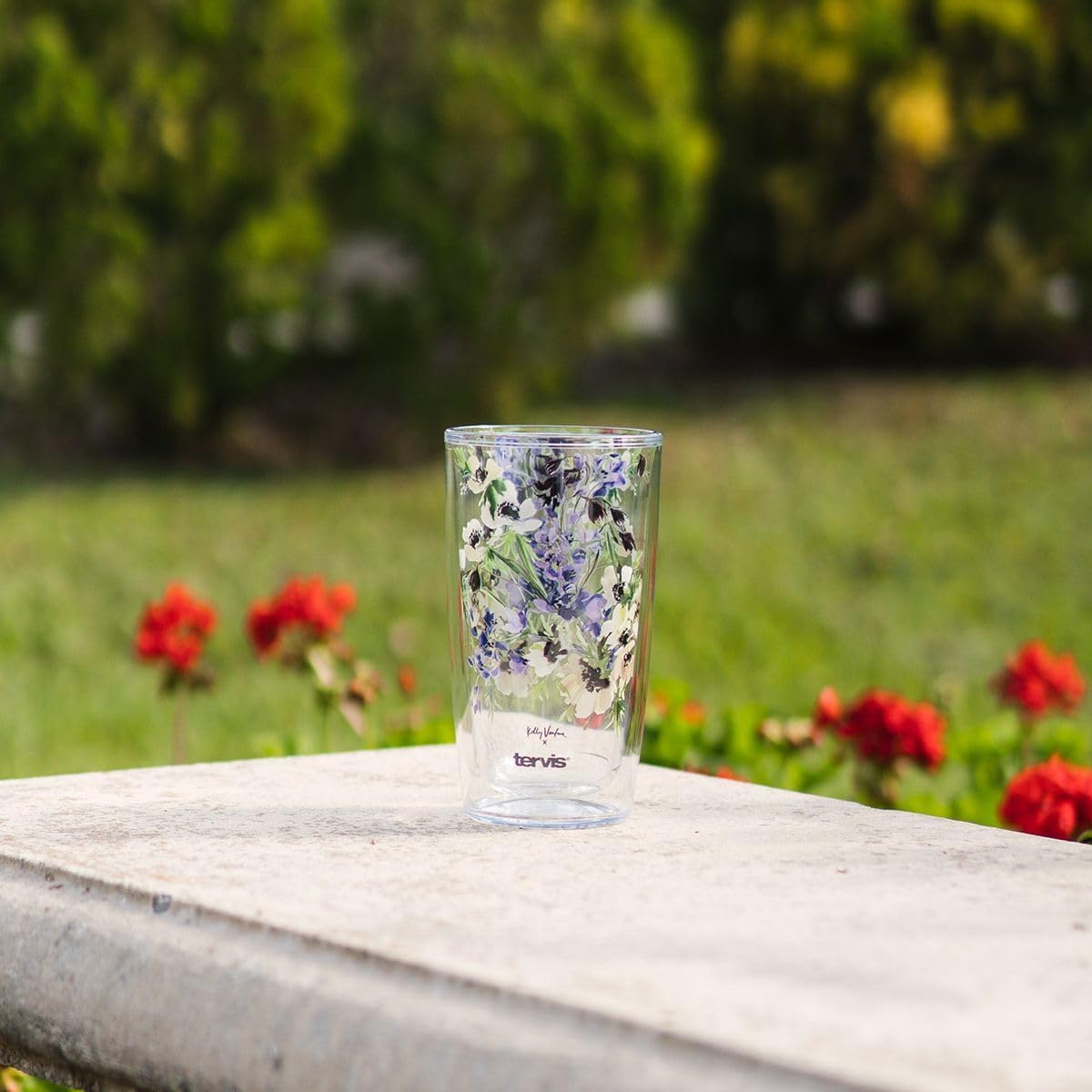 Tervis Kelly Ventura Floral Vista Crystal Collection Perennial Patch Made in USA Double Walled Insulated Tumbler Travel Cup Keeps Drinks Cold & Hot, 16oz, Perennial Patch - Image 3