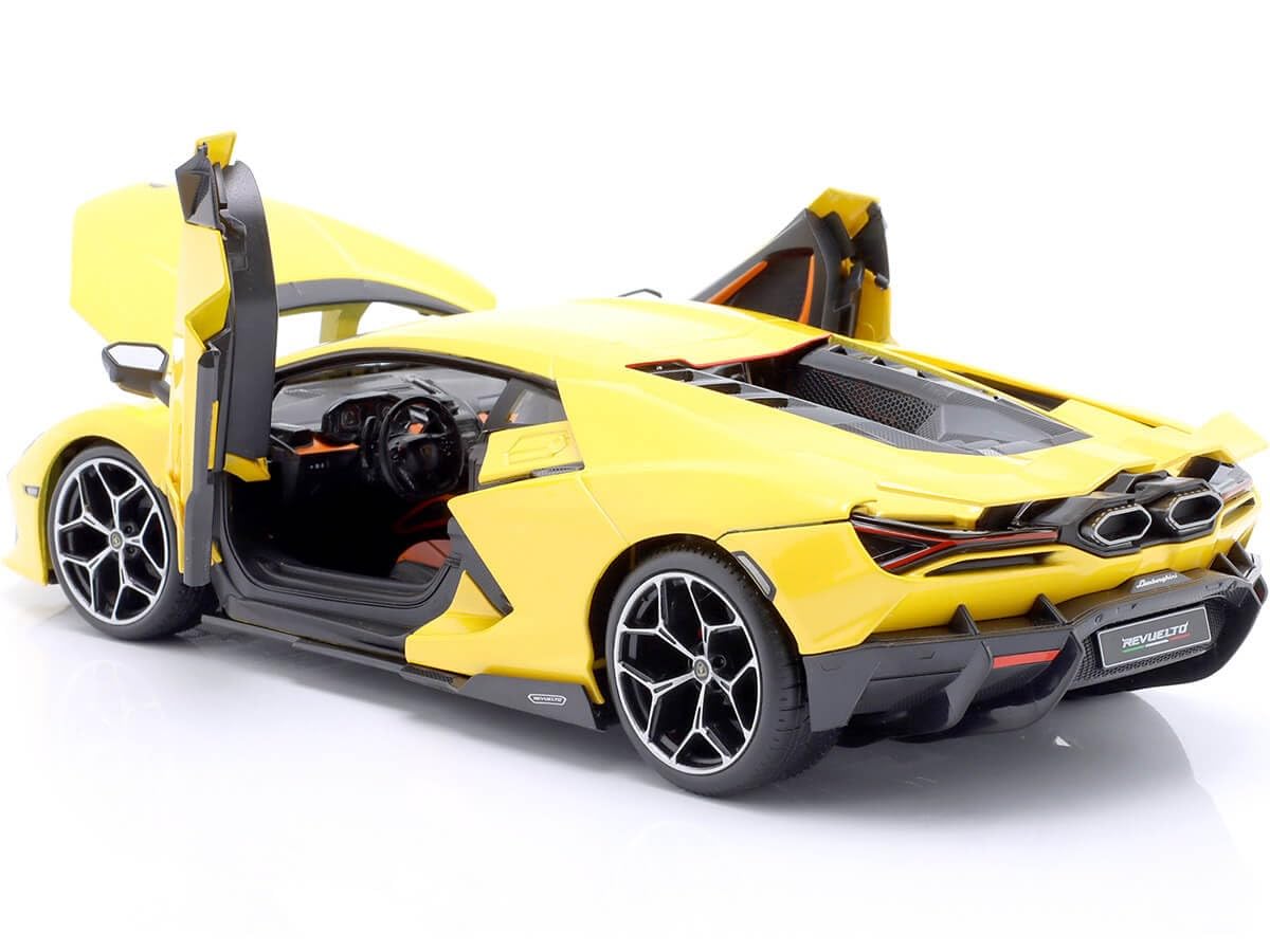 MAISTO 1/18 31463Y Lamborghini REVUELTO - 2023 diecast modelcar