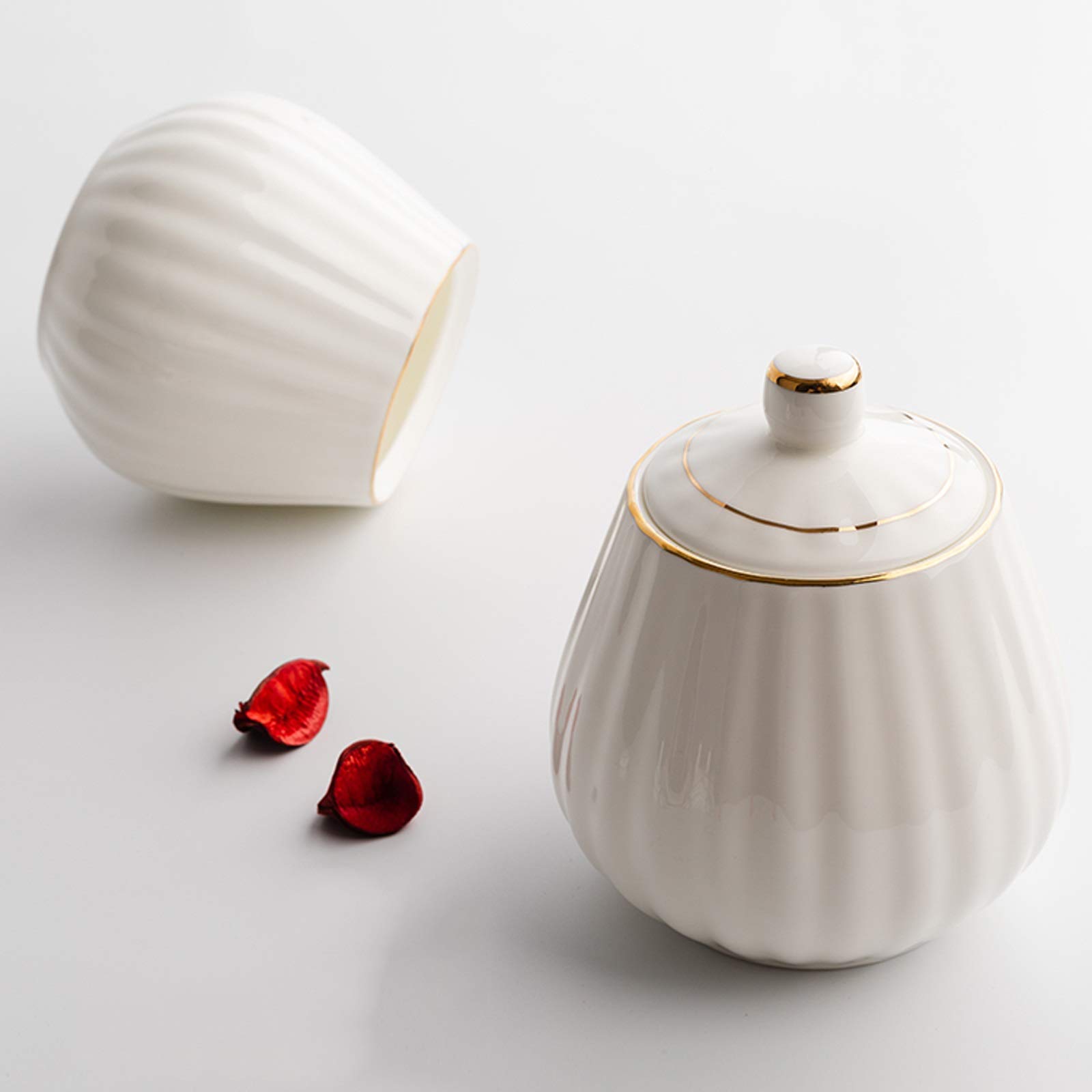 Pot de Sucre Boîte de rangement en céramique de céramique de céramique de sucrerie avec couvercle à la maison Creative Sugar Bowl est le meilleur choix for les cadeaux à la famille et aux amis Bol à S