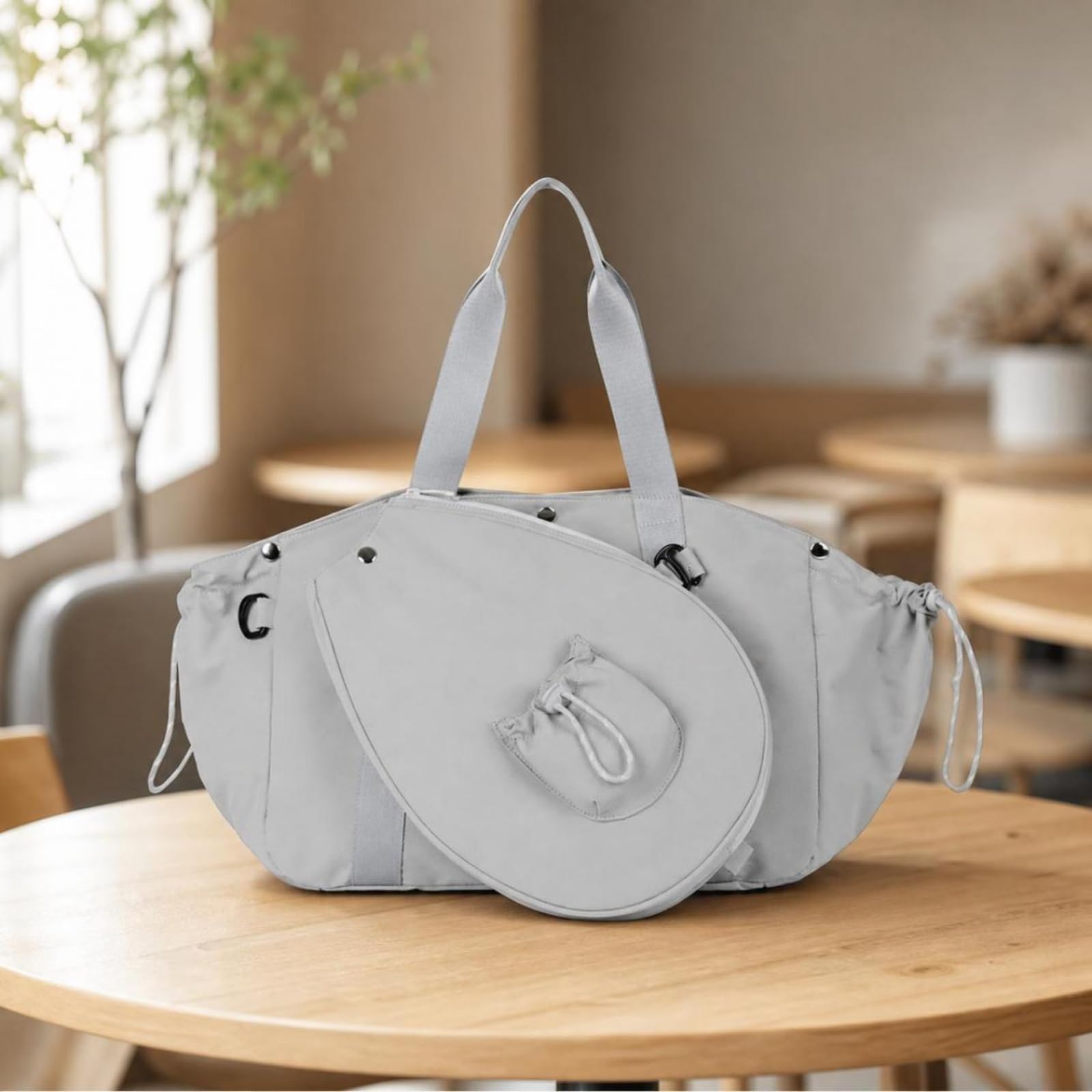 Borsa Sportiva per Attrezzatura da Tennis con Design Strutturato E Materiale Liscio per Proteggere Racchette E Riporre Indumenti E Attrezzi da