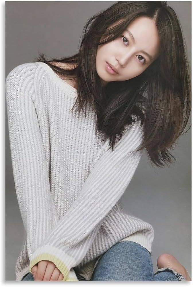 Amazon.co.jp: 堀北真希グラビア水着画画像集女優・歌手・アイドル96