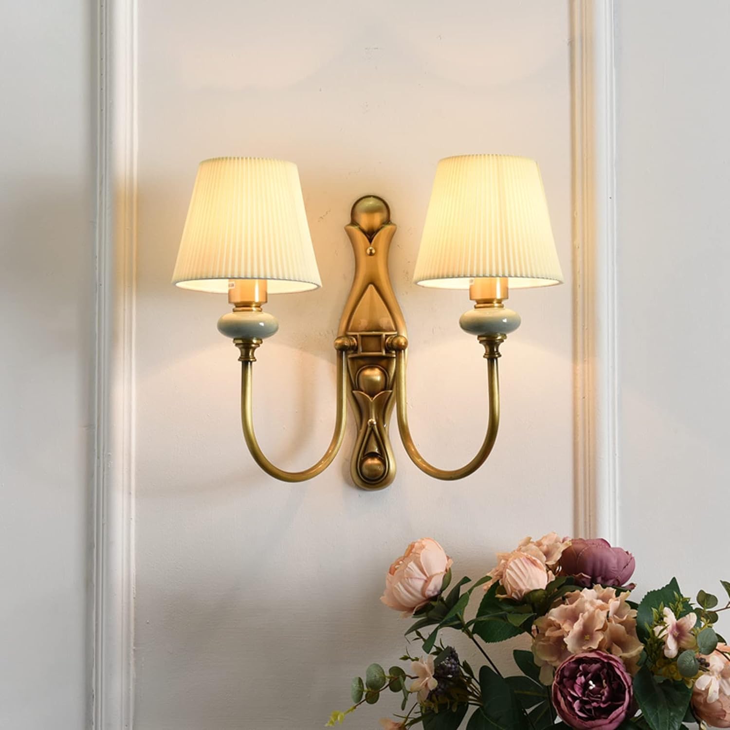 VDOQTLJT Wall Lamps Compatible with Living Room - Decorative Lighting Lamp Retro Copper Concise Crystal Lampshade Compatible with Home Outdoor Halloween Decorations Light Sconces chan