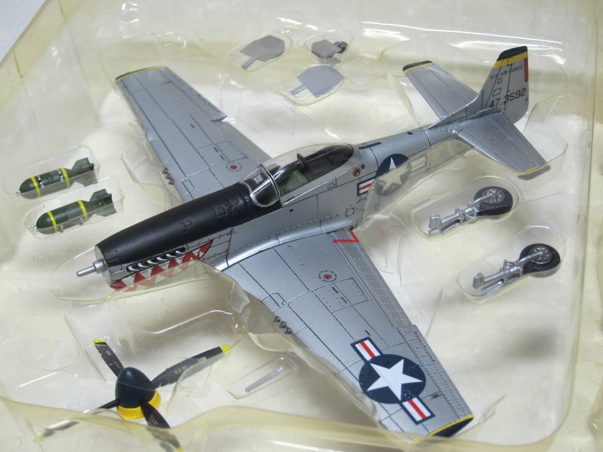 ドラゴンウイングス ウォーバーズ P-51D マスタング シャークマウス Amazon.co.jp: 1/72 ドラゴンウイング ウォーバーズ P-51D マスタング
