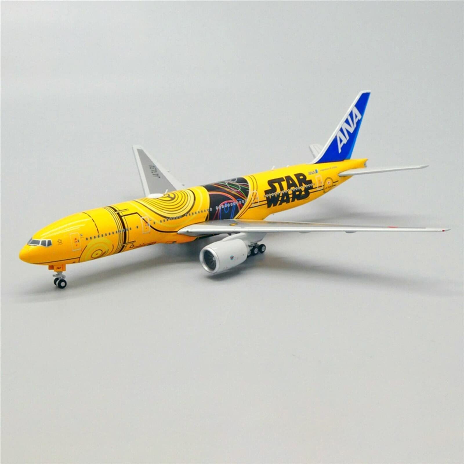 Amazon.co.jp: 模型飛行機 1/400jc 翼 Ew4772013 全日本空輸