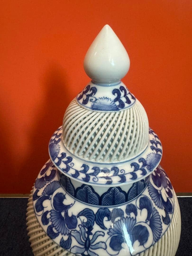 Amazon.co.jp: 1568 有田焼 網目透かし壺 琴峰 蓋付き 染付青花花瓶 