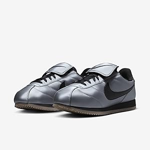 Amazon.com | Nike Cortez SE Men's Shoes (HQ3490-099 Amazon.com | Nike Cortez SE Men's Shoes (HQ3490-099