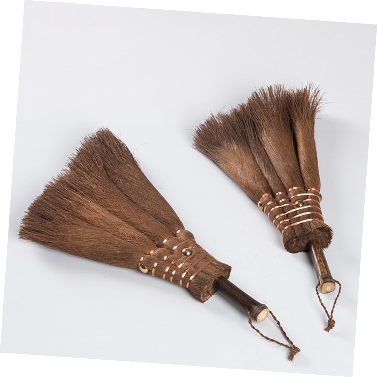 BEBEMOKO Desktop Cleaning Tools Mini Sweep Cleaner Natural Sweeping Accessories Broom Household Cleaner Whisk Sweeping Cage Cleaner