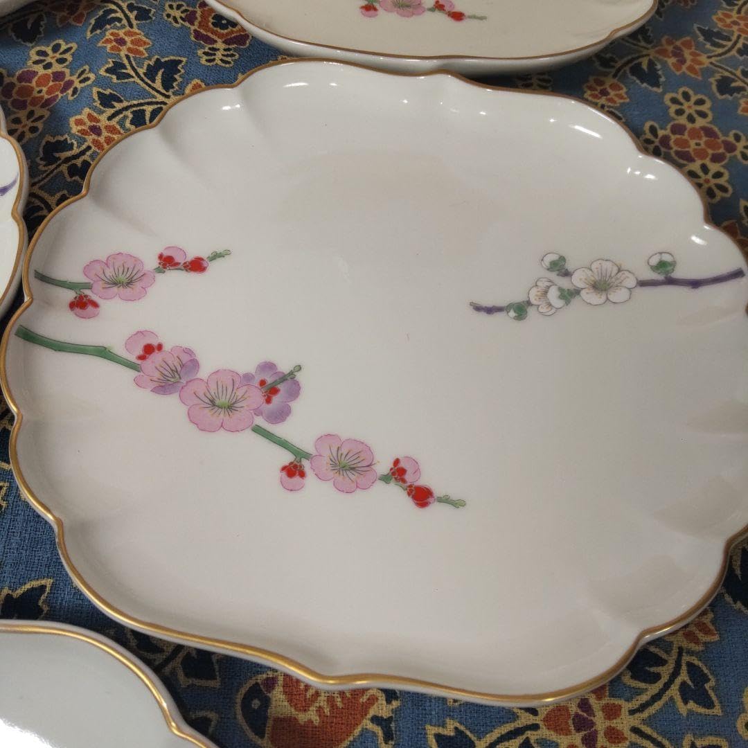 Amazon.co.jp: 深川製磁 中皿 取り皿 梅 紅白 和皿 5枚 宮内庁御用達  