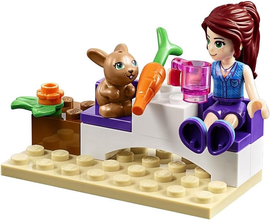 LEGO Juniors/4+ Mia's Organic Food Market 10749 Building Kit (115 Piece)