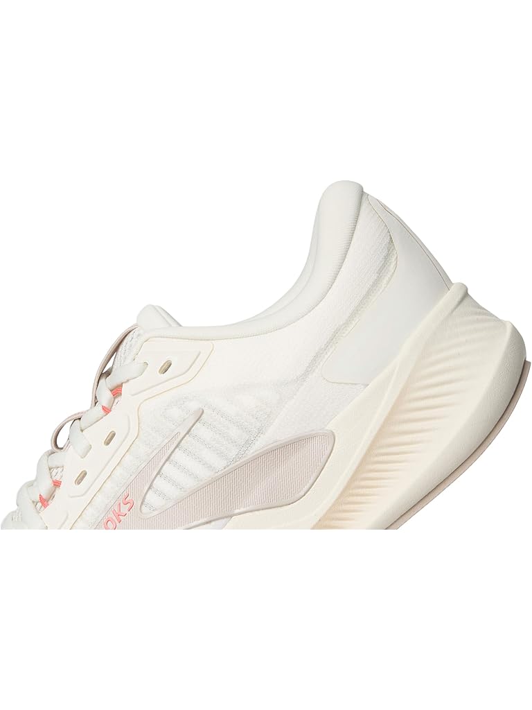 White Brooks Revel Max