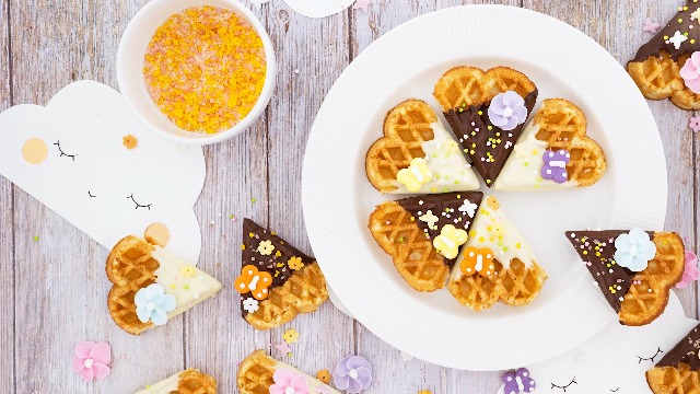 Günthart BackDecor – 2x Streusel Party Mix, Bunte Zuckerstreusel Mit Buchstaben & Dinos, 300 G Set