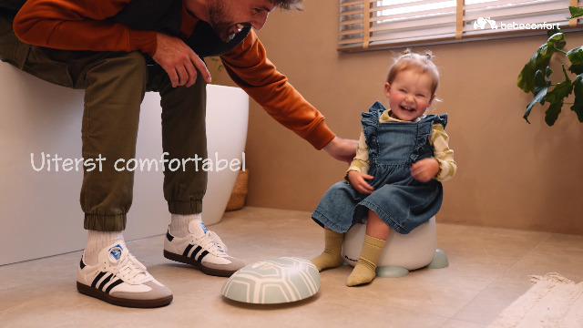 Navaris potje peuter met deksel - Plaspotje voor kinderen - Kindvriendelijk design in roze