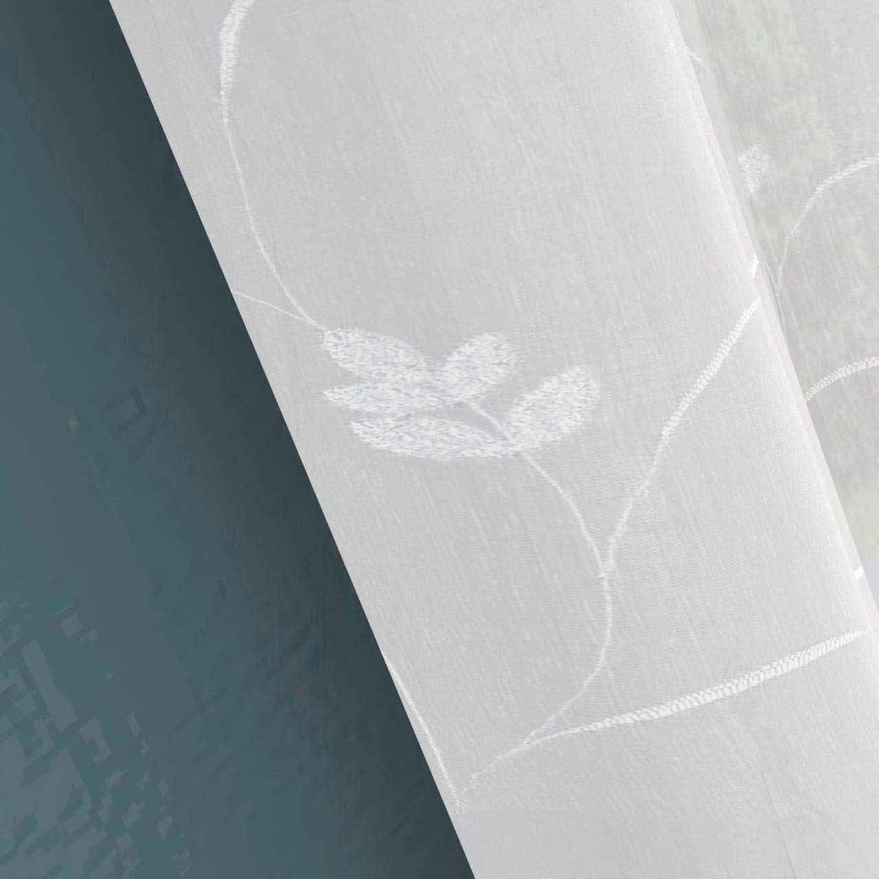 Maßgeschneiderte weiße Voile Store Gardine Design: “Montreal“, inklusive Kräuselband (Universalband), Vorhang nach Maß, Höhe 90-275 cm, Breite 1-12 Meter (Weiß, 235 x 1000 cm/HxB)
