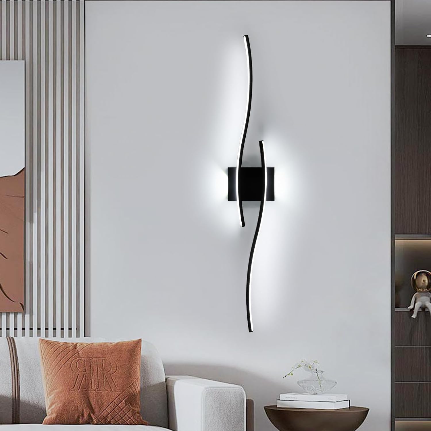 Comely Applique da Parete Interno in Alluminio, Nera Linea Lunga Lampada da Parete Moderna, Minimalista Lampada a Muro per Camera da Letto Soggiorno Corridoio Ufficio Scala, Bianco Freddo 6500K