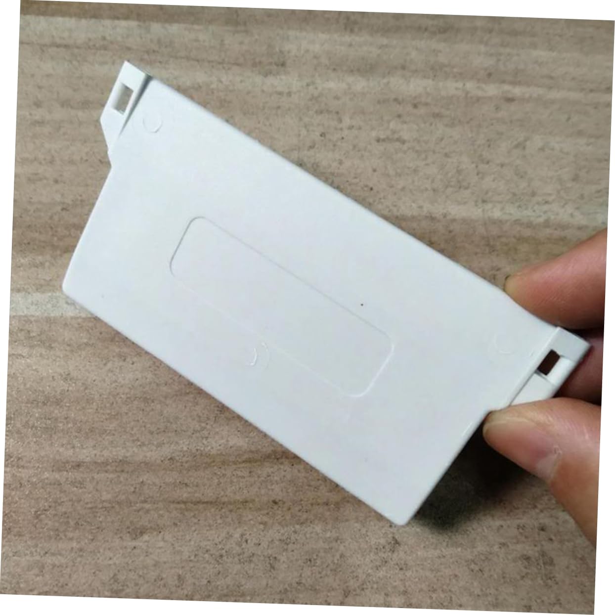 GOOHOCHY 60pcs Vertical Blind Replacement Weights Plastic Bottom Slats for Vertical Blinds Easy Installation for Home Use Living Rooms Bedrooms