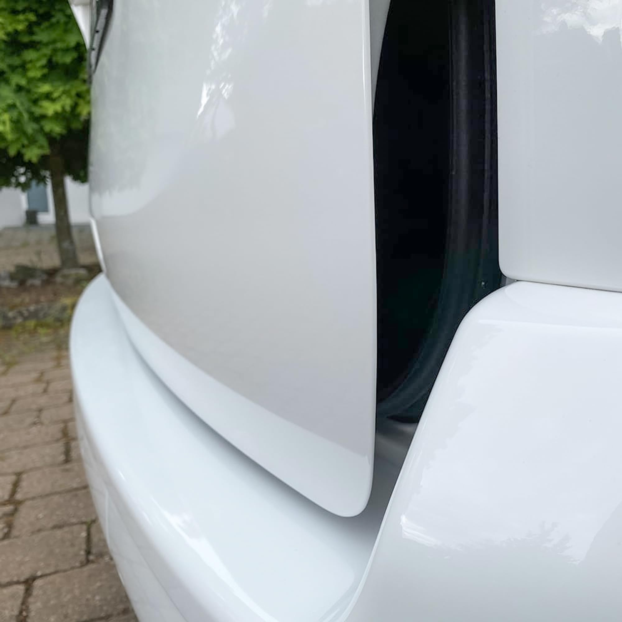 bus-boxx T5/T6 – HAYON Présentoir acier inoxydable