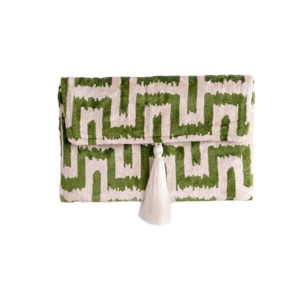 Bolso Ikat de terciopelo de seda hecho a mano, estilo sobre, diseño bohemio, patrón étnico, opción de correa de cadena, bolso de mano de fiesta de noche, bolso de mano premium, blanco roto