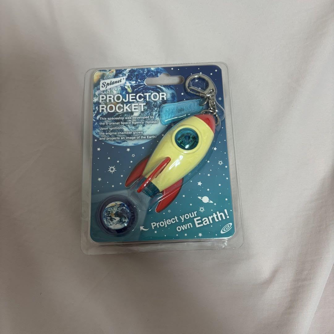 Amazon.co.jp: ドリームズ キーホルダー earth 地球 ロケット