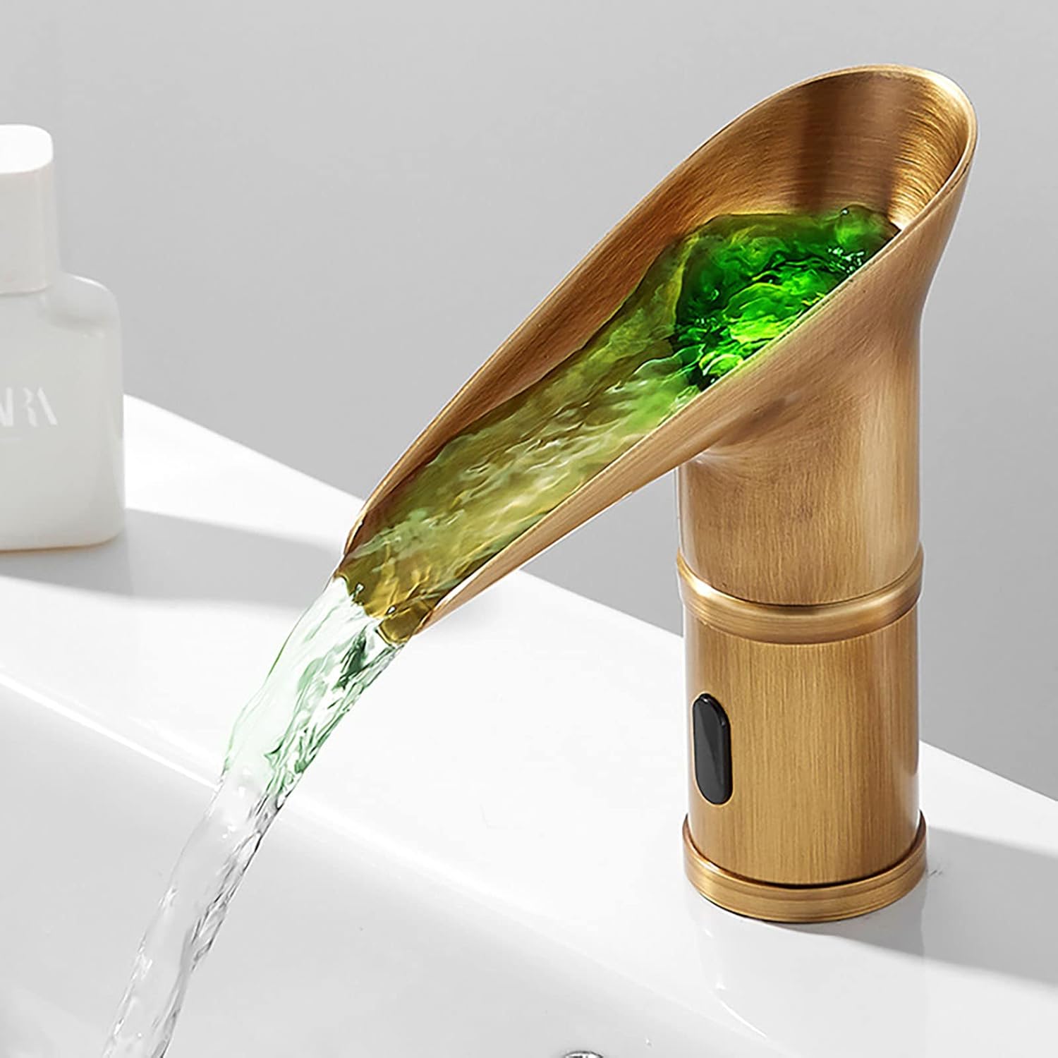 LED Bathroom Sink Faucet, Automatic Sensor Touchless Waterfall Bathroom ...