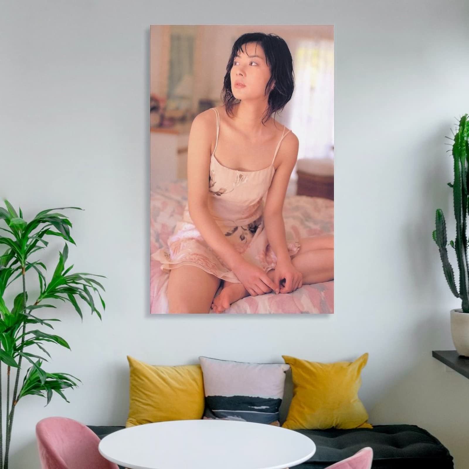 Amazon.co.jp: 伊東美咲写真ビキニ下着ポスター壁飾り オフィス ベッド