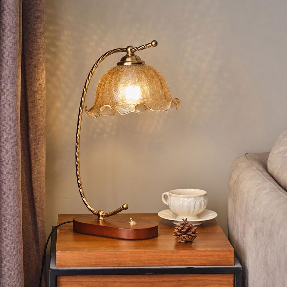 Lampka biurkowa Lampa biurkowa Elegancka szafka nocna do salonu Ciepła dekoracja gabinetu Lampka nocna