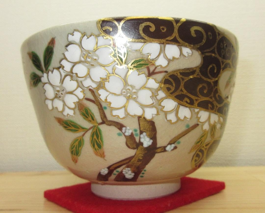 送料込【逢絢亭・新品】茶道具 茶碗 京焼 琳派写 流水桜 水出宋絢 共箱入り 送料込【逢絢亭・新品】茶道具 茶碗 京焼 琳派写 流水桜 水出宋絢 共箱入り