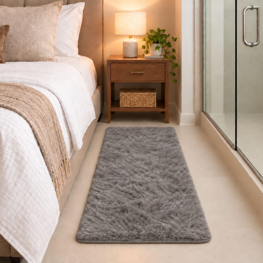 Faux Rabbit Fur Runner Rug - Soft Bedroom Decor -9