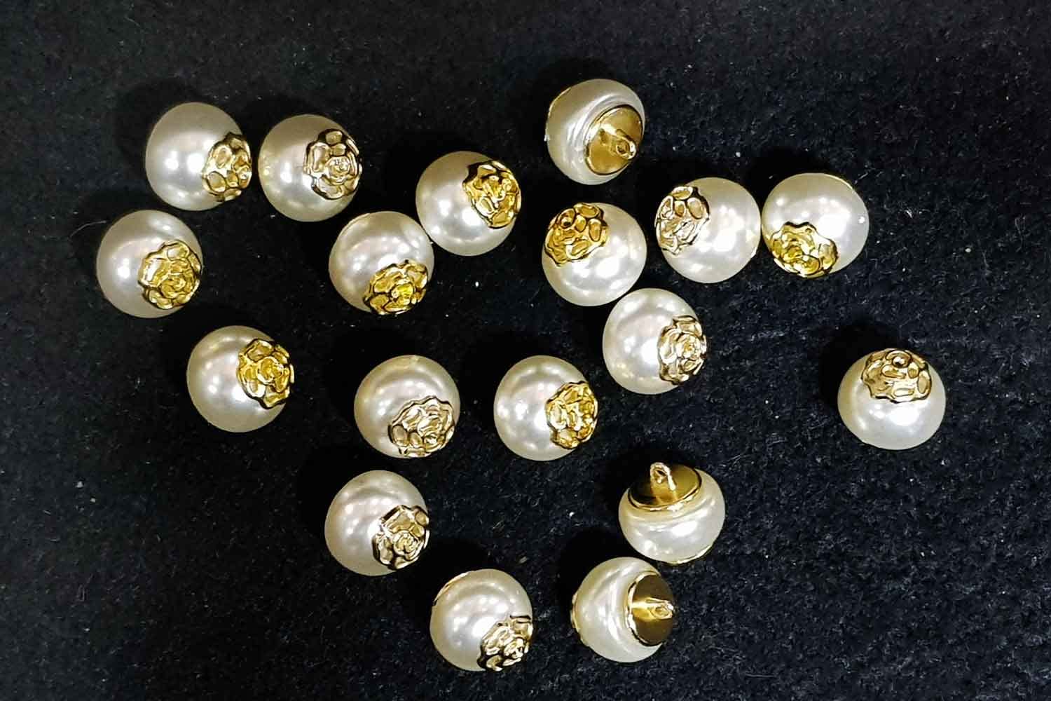 Mohan ShoppeOff-White Color Golden Flower Pearl Buttons for Jewelry Making, Craft Item, Ladies Suits, Dresses, Package of 10 Pieces (1.2 cm or 12 mm Approx. Golden Back)