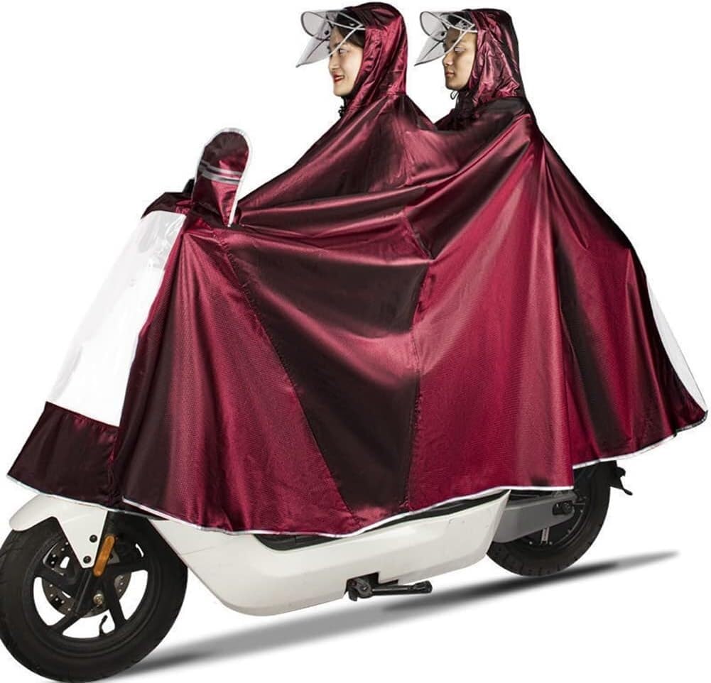Peleryna przeciwdeszczowa, płaszcz przeciwdeszczowy z kapturem na motocykl, peleryna osłoną lusterko wsteczne i widoczną deską rozdzielczą, kurtka rowerowa