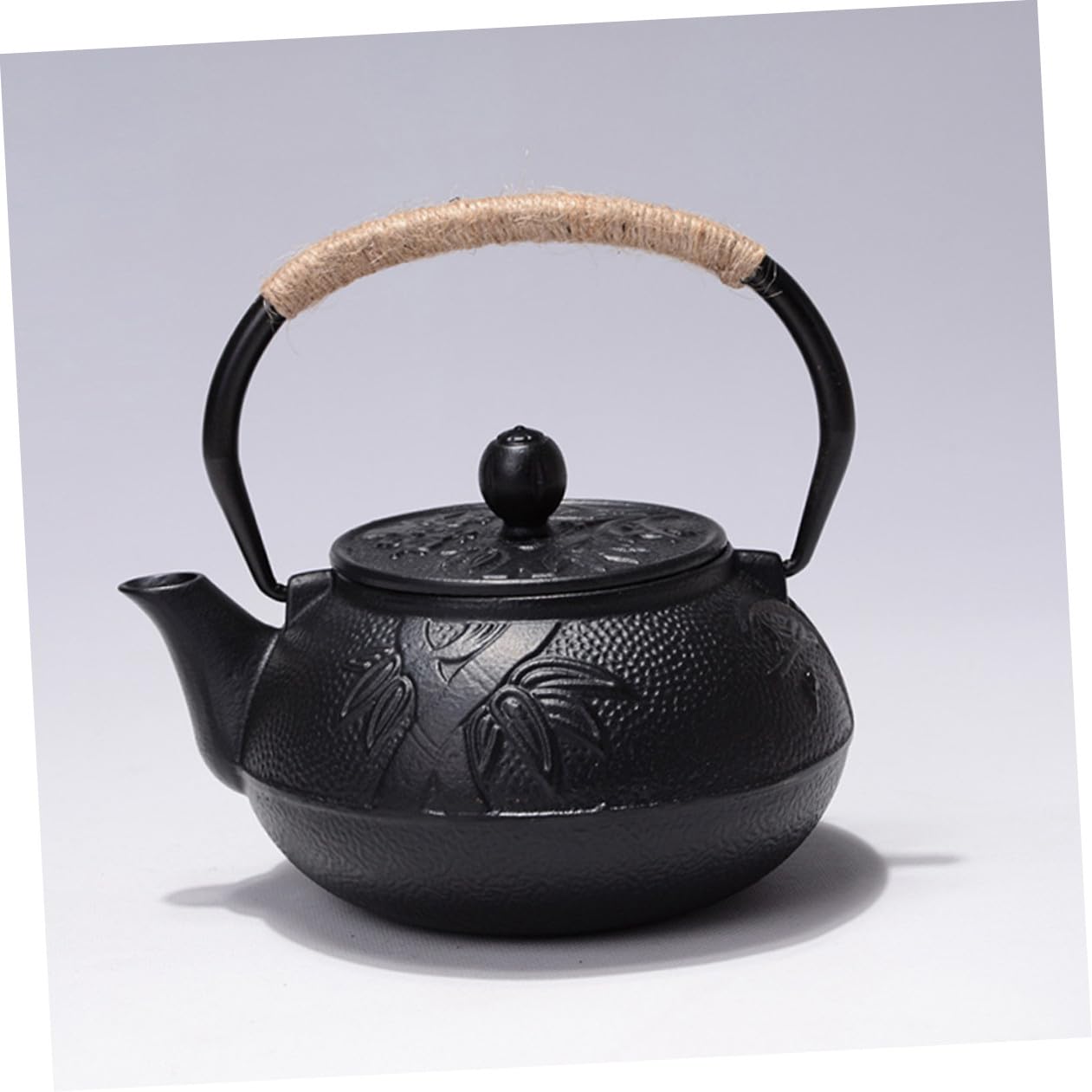 Tetera de Hierro Fundido 0, 6 L, Hervidor Multifunción | Accesorio de Té para Hogar, Diseño Delicado y Acabado Cuidado, Portátil y Fácil de Llevar
