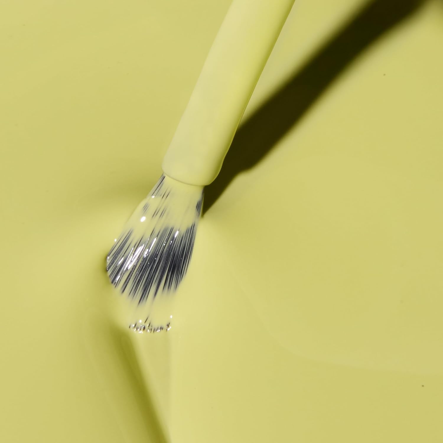 Dazzle Dry Nail Lacquer (Step 3) - Fresh Squeezed - A vibrant, greenish chartreuse yellow. Full-coverage cream. (0.5 fl oz)