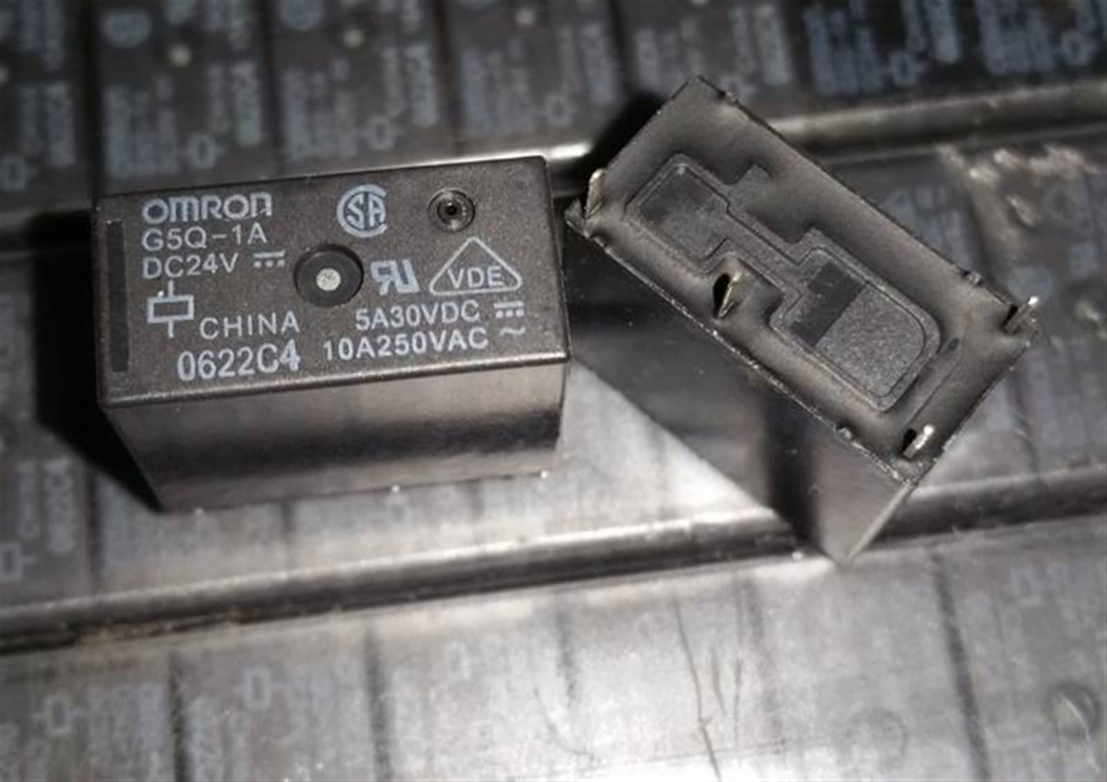 CSKWLLNBC New G5Q-1A DC12V ; G5Q-1A4 DC24V Relay 4pins(G5Q-1A DC12V)
