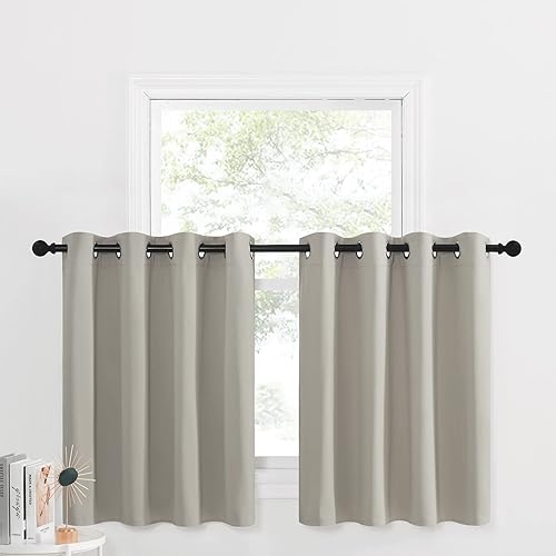 Miniatura 240 de NICETOWN Cortinas Opacas para Ventana de Guardería - Tratamiento de Ventana con Parte Superior de Ojales, Paneles de Cortinas Opacas (Verde Biscotti