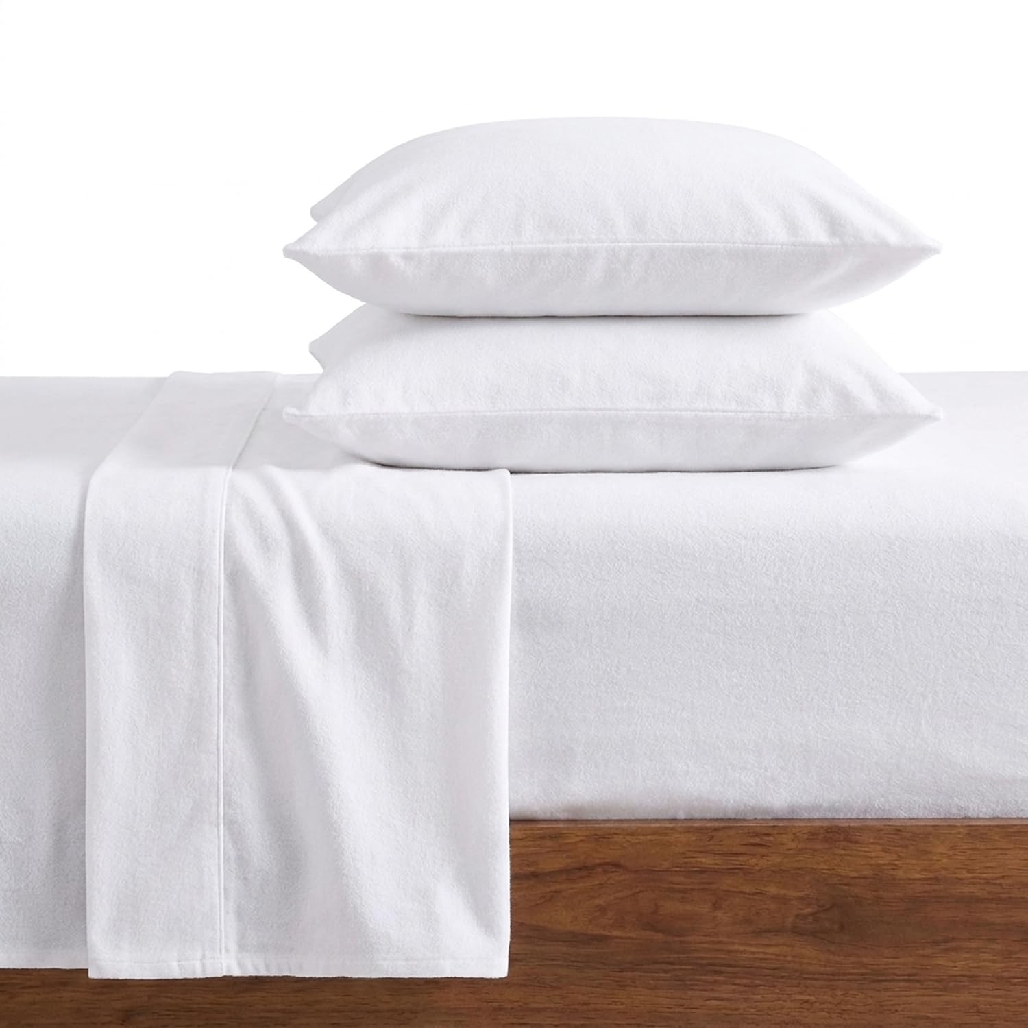 Eddie Bauer Queen Sheet Set with Fitted Sheet and Pillowcases
