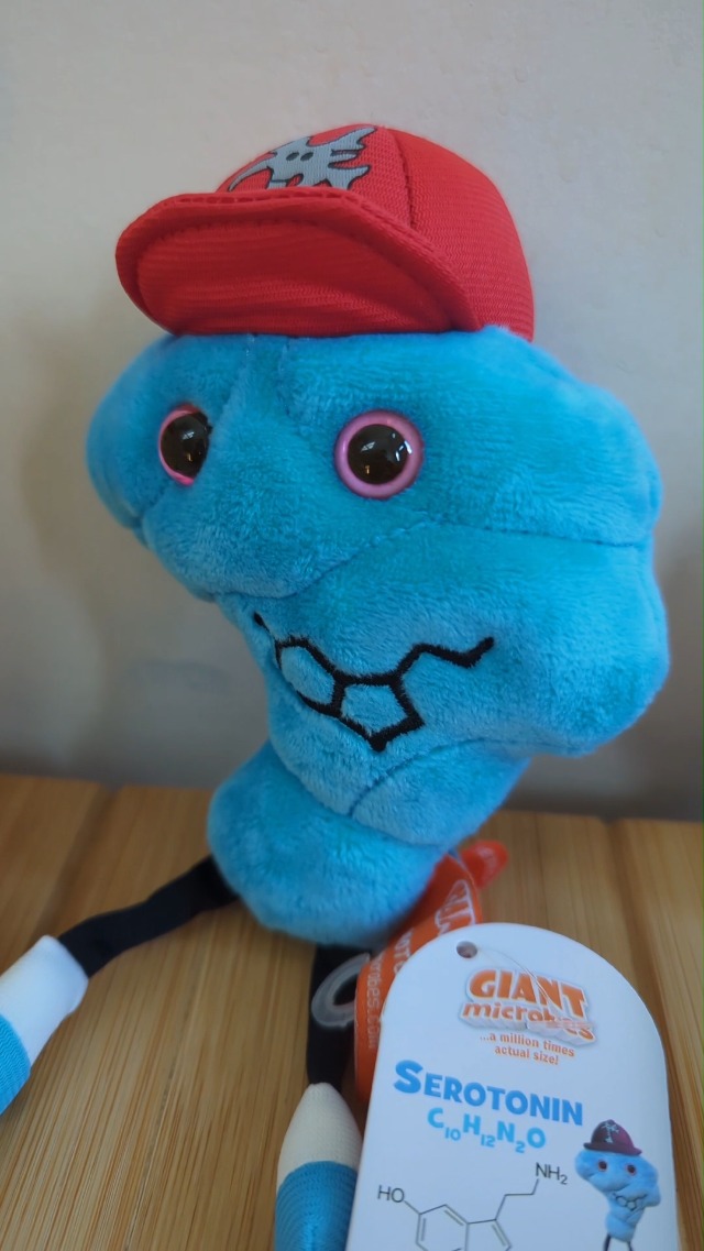 Amazon.com: GIANTmicrobes Caffeine Plush- Learn about Science
