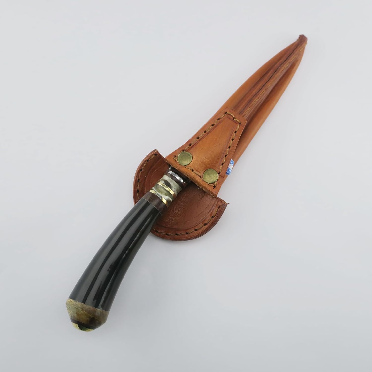 Handcrafted Argentine Gaucho Knife - 5.5" Stainless Steel Blade with Cow Horn, Hardwood, and Bronze Handle (Mixed)