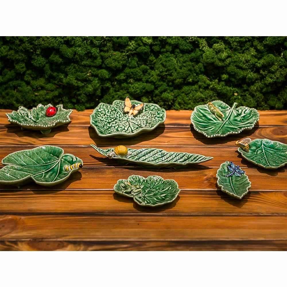 Bordallo Pinheiro Gerarium Leaf with Frog 13 Cm