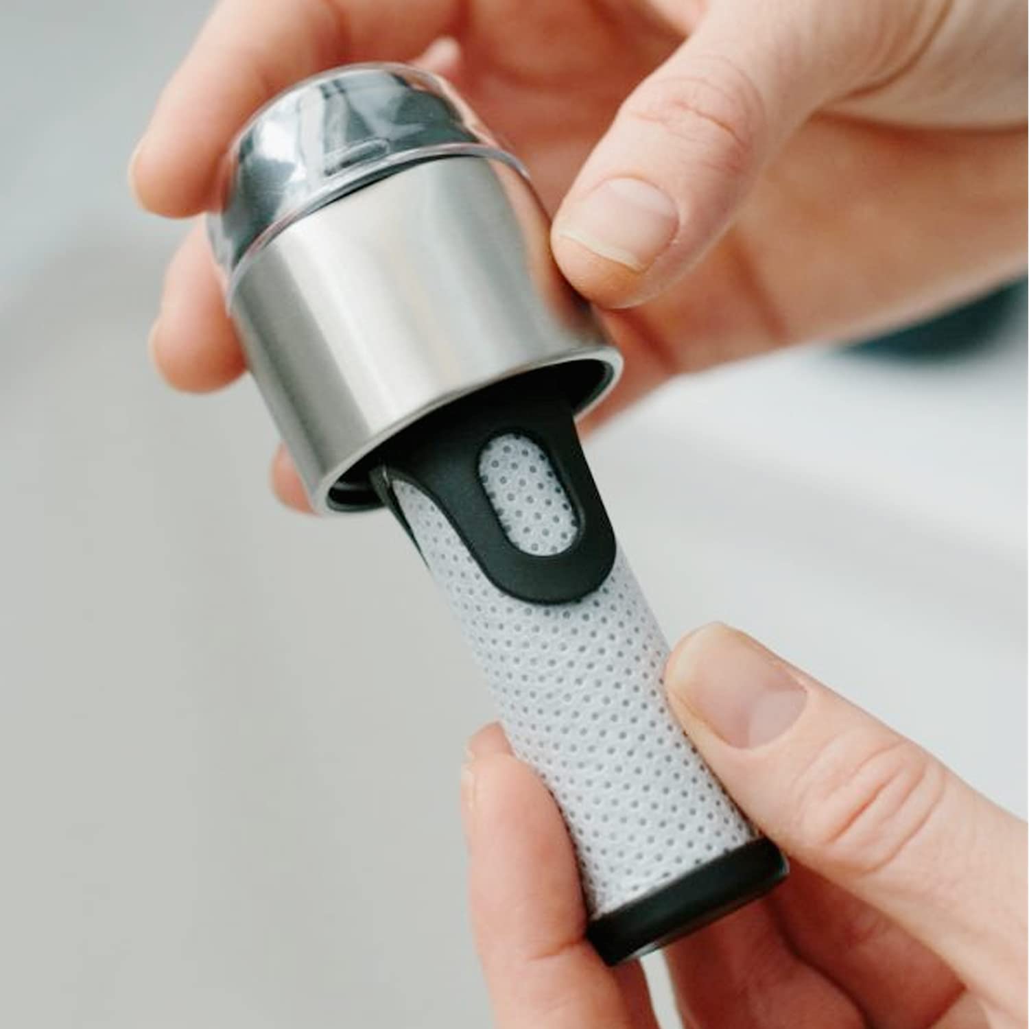 Swell Filter Cap with Protective Cap - Fits 9oz and 17oz Original Bottles - Filters Chlorine and Particulates — view 2