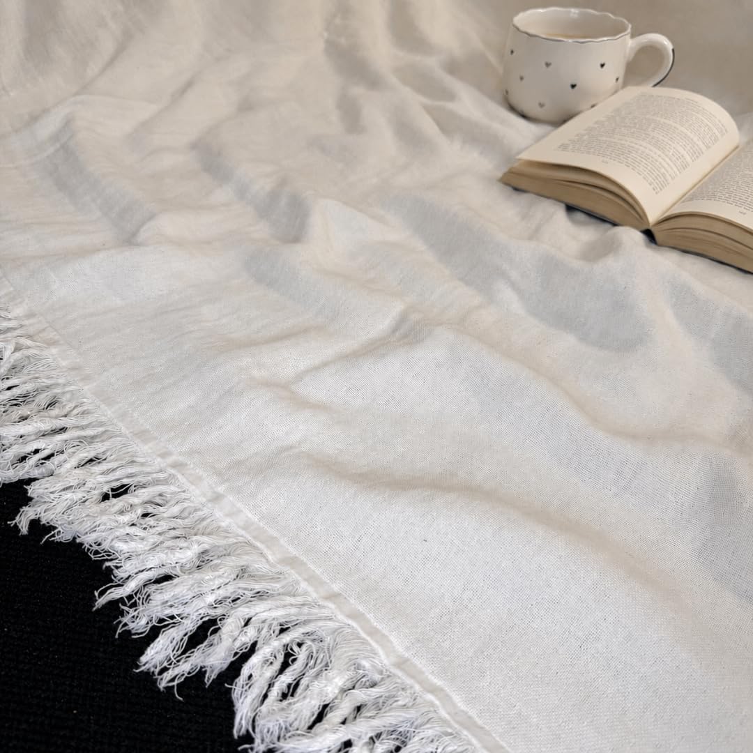 Kava Manta Algodón 100% para Sofá y Cama – Manta Muselina 120x170 cm Ligera, Suave y Transpirable – Plaid Decorativo con Flecos – Blanco Natural