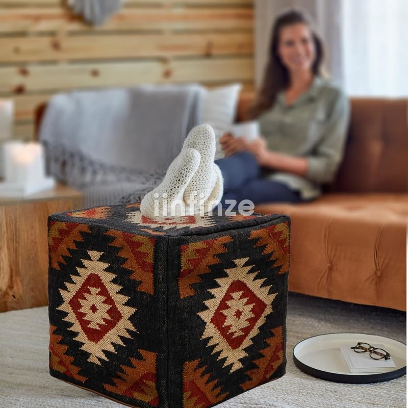 Pouf Kelim en laine pour chambre d'enfant, siège bas en jute pour coin lecture cosy