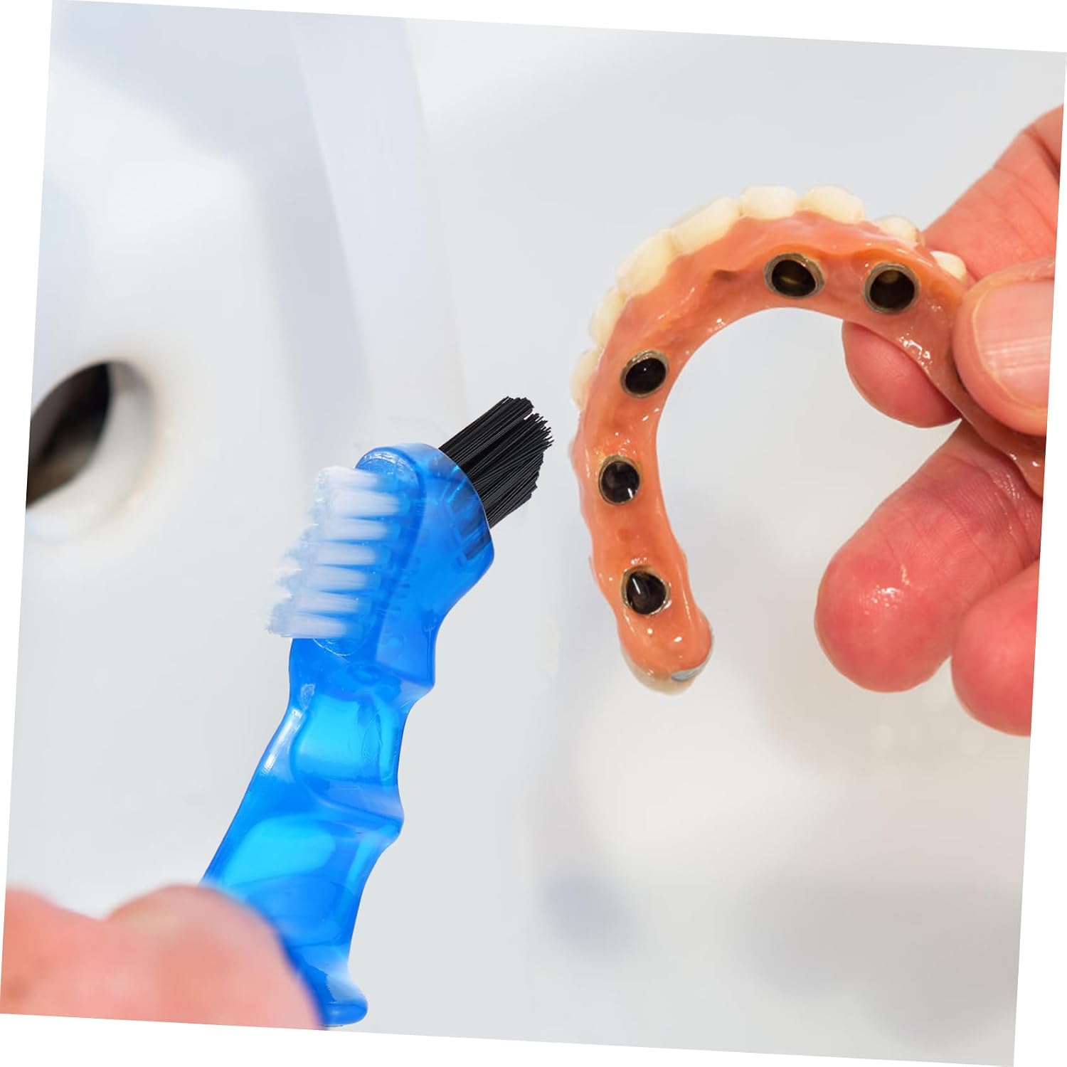 Denture Storage Box with Brush, Plastic Case for Retainers