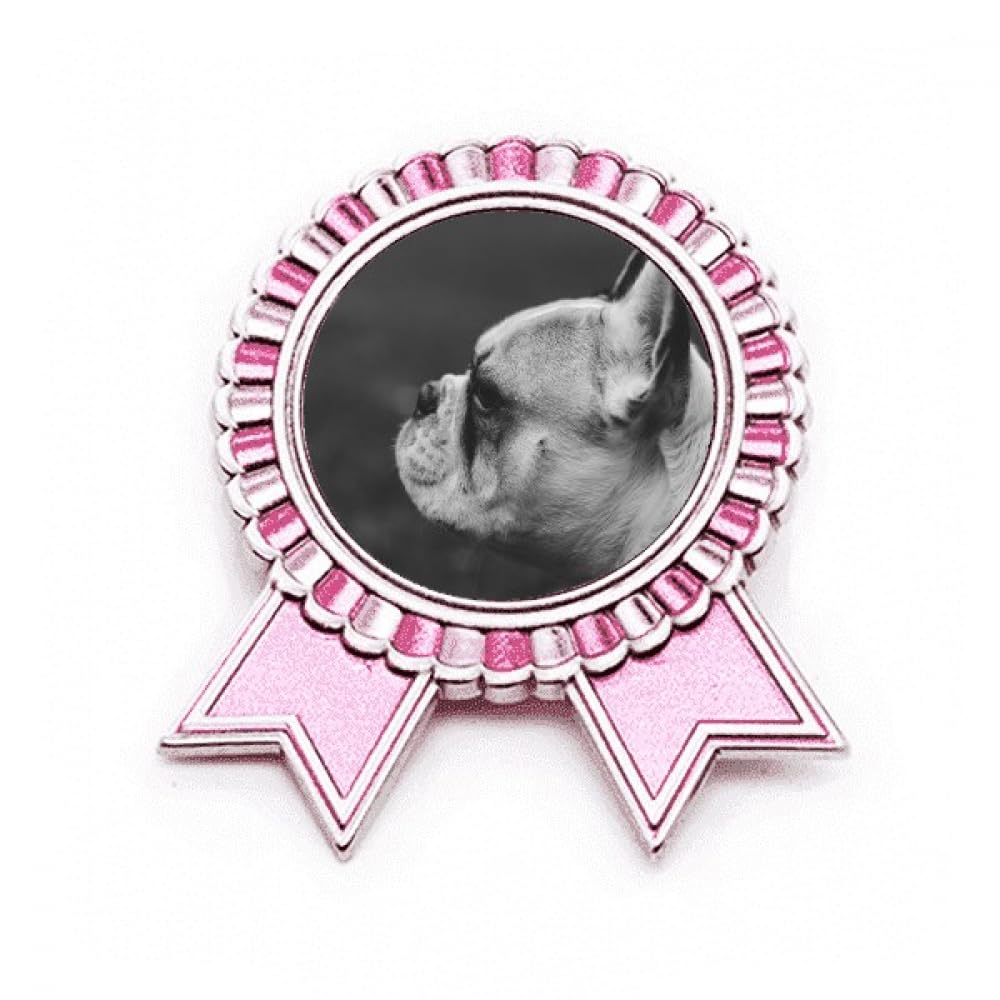 Broche image grise médaille M épingle métal pour vêtement