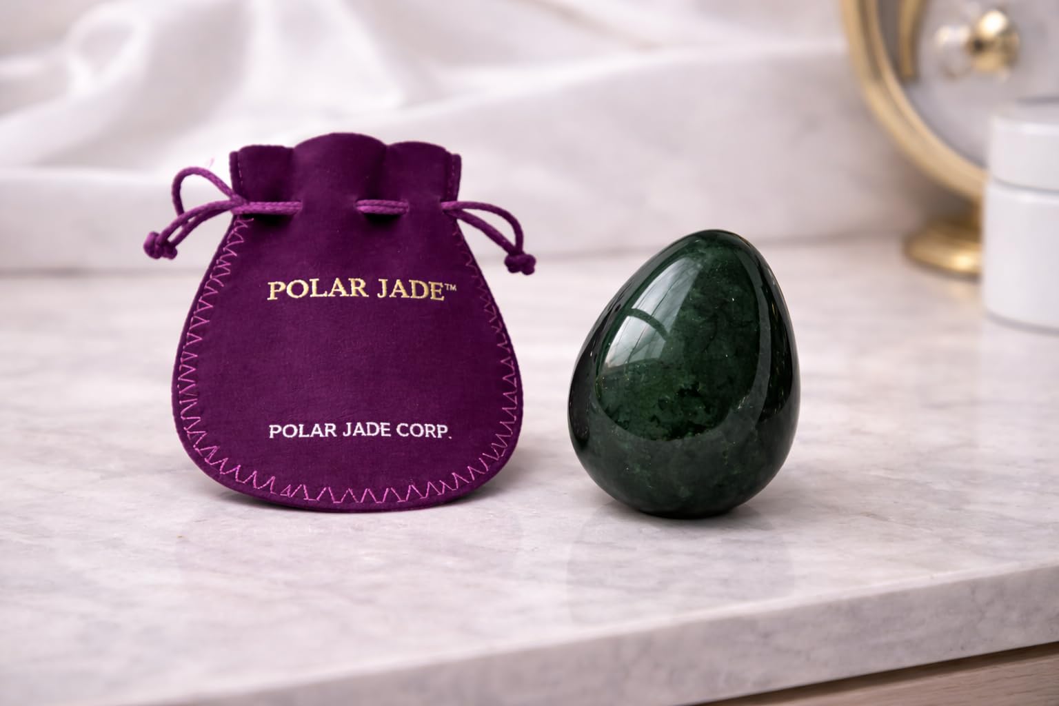 Amazon.co.jp: 天然ネフライト翡翠ストーンエッグ Nephrite Jade Stone 