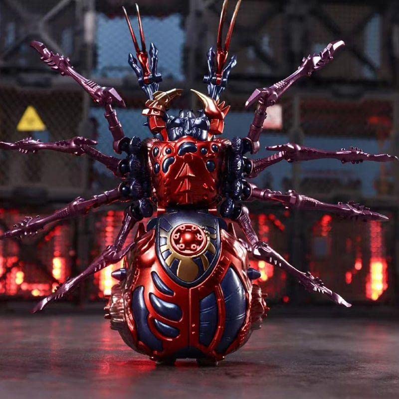 トランスフォーマー　ブラックウィドウ っぽい変形おもちゃ トランスフォーマー ブラックウィドウ っぽい変形おもちゃ