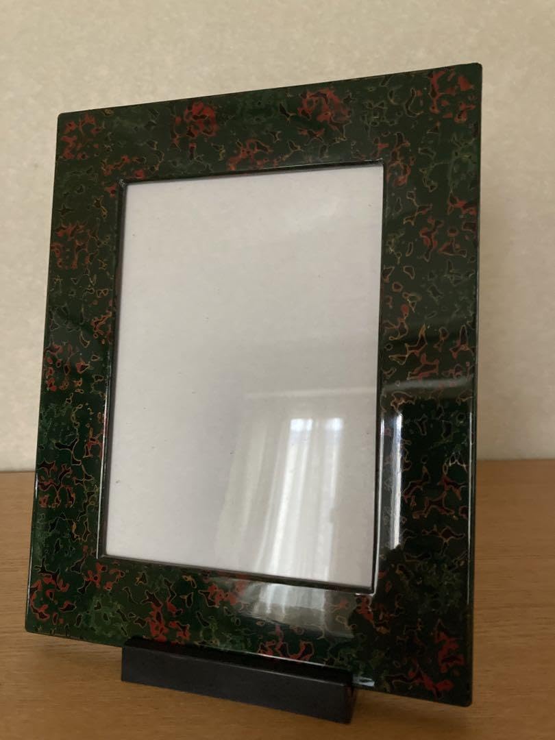 津軽塗り　額縁と鏡 Amazon.co.jp: 津軽塗 フォトフレーム 箱有り 写真立て 津軽塗り : ホビー