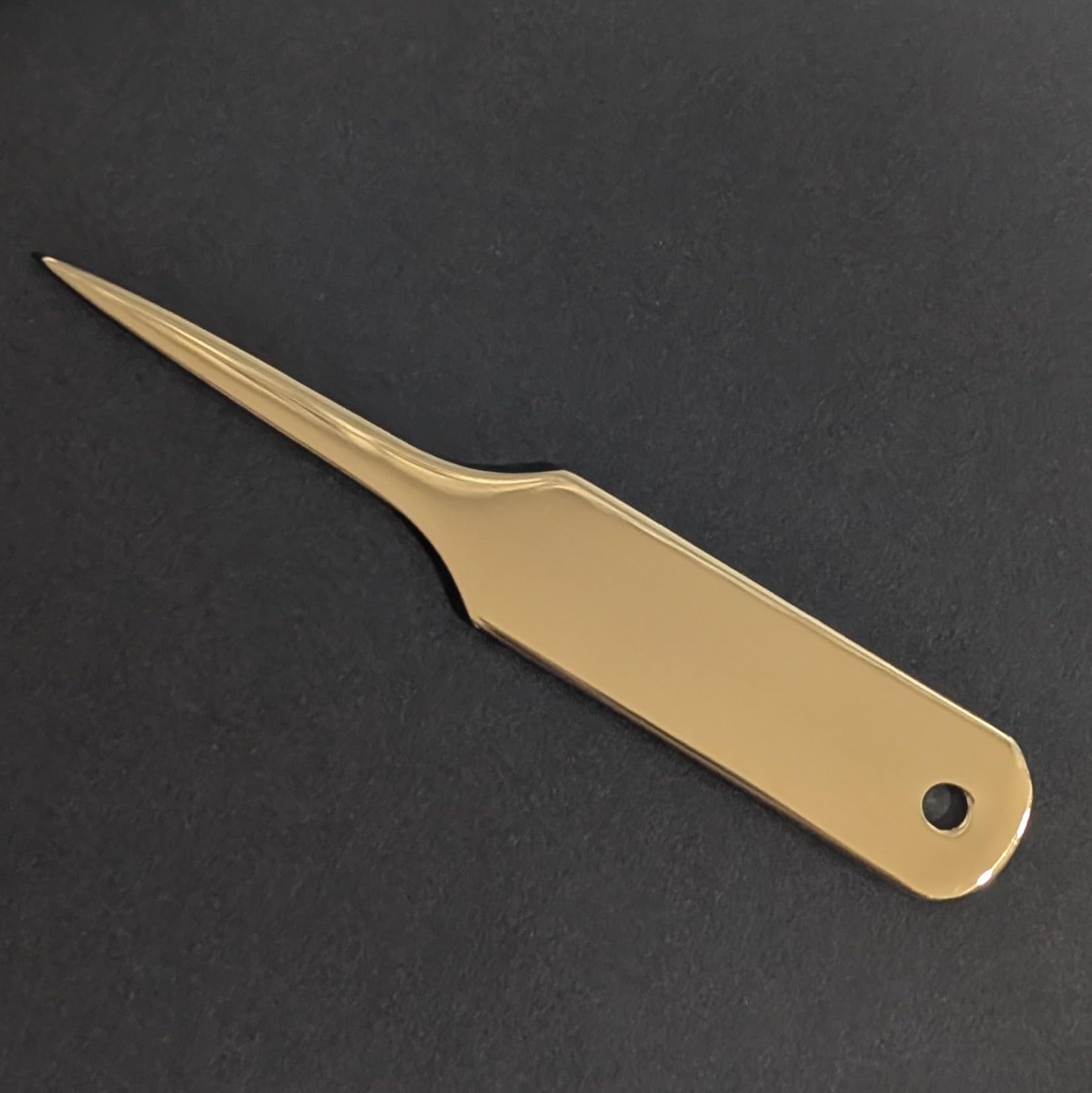Simply Scissors Gold-Plated Mellor Laying Tool, 7.4 inches, Professional Goldwork Embroidery Tool