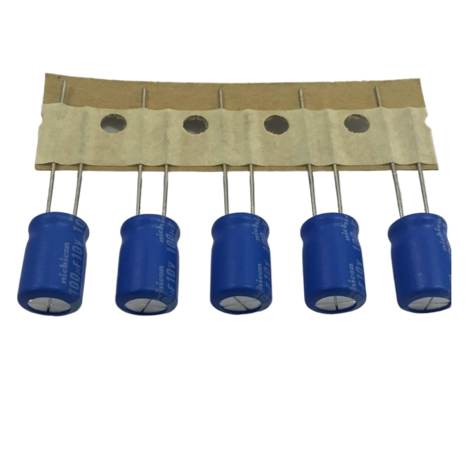 Condensateur 100uF 10V électrolytique en aluminium BT 8x11.5mm