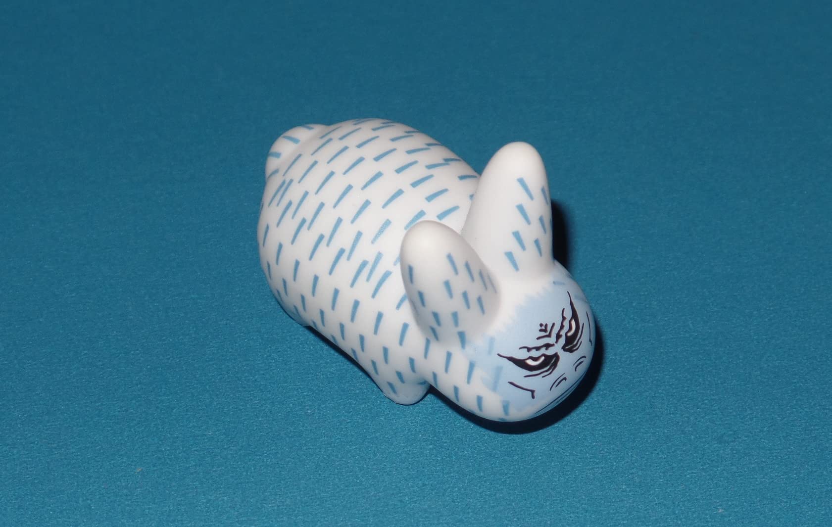 KidrobotLore of The Labbits Yeti 1.5" Vinyl Figure Mini Series Chase Frank Kozik